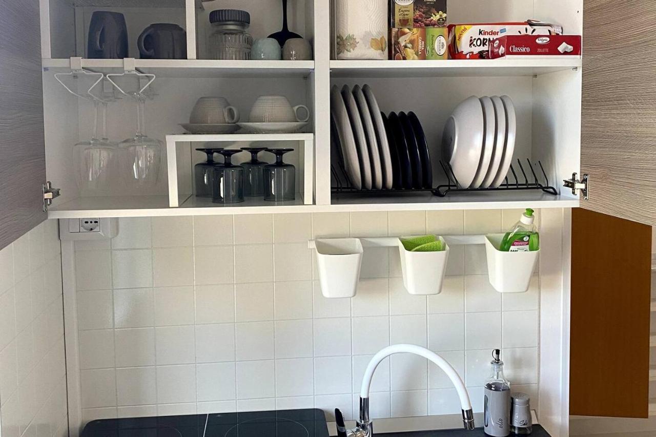 Mini Red Hub - Design Apartment Sant'Agapito المظهر الخارجي الصورة